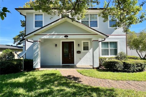 Touwnhouse à Winter Park, Floride 3 chambres, 167.5 m2 № 2273291