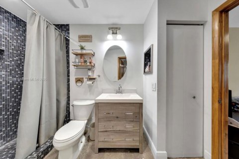 Casa en venta en Doral, Florida, 3 dormitorios, 187.11 m2 № 1964736 - foto 30