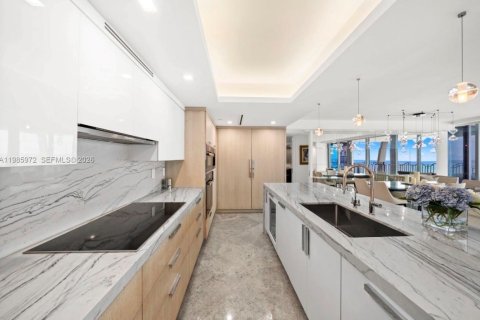 Copropriété à louer à Miami Beach, Floride: 2 chambres, 142.14 m2 № 2048332 - photo 8