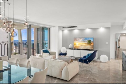 Copropriété à louer à Miami Beach, Floride: 2 chambres, 142.14 m2 № 2048332 - photo 6