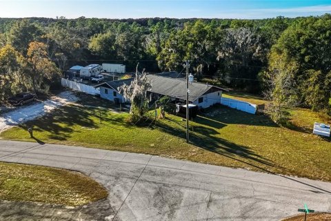 Villa ou maison à vendre à Dade City, Floride: 3 chambres, 180.51 m2 № 2145347 - photo 3