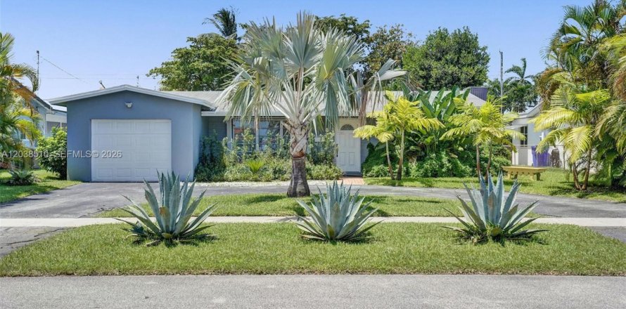 Villa ou maison à Hollywood, Floride 4 chambres, 179.49 m2 № 2085995