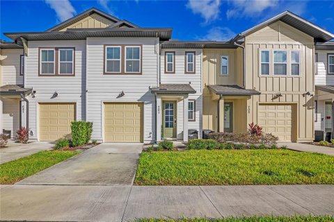 Touwnhouse à Davenport, Floride 3 chambres, 153.57 m2 № 2425230
