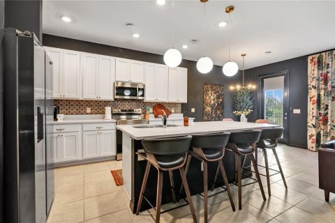 Touwnhouse à vendre à Davenport, Floride: 3 chambres, 153.57 m2 № 2425230 - photo 4