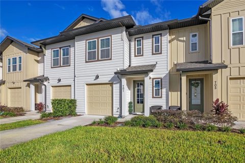 Touwnhouse à vendre à Davenport, Floride: 3 chambres, 153.57 m2 № 2425230 - photo 2