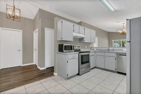 Casa en venta en Casselberry, Florida, 3 dormitorios, 108.05 m2 № 1785658 - foto 11