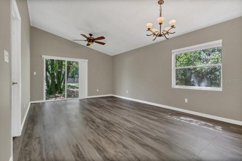 Casa en venta en Casselberry, Florida, 3 dormitorios, 108.05 m2 № 1785658 - foto 5