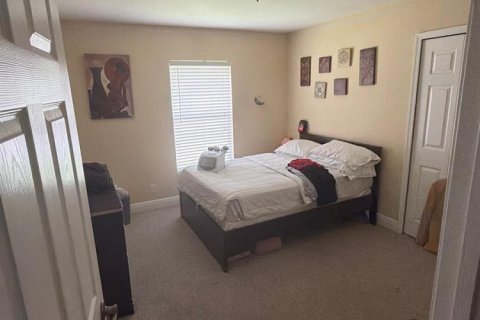 Casa en venta en Port St. Lucie, Florida, 4 dormitorios, 235.23 m2 № 2410796 - foto 10