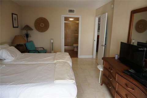 Copropriété à louer à Gulfport, Floride: 2 chambres, 134.71 m2 № 2099200 - photo 16