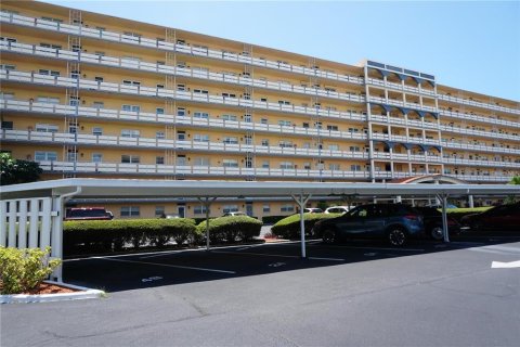 Copropriété à louer à Gulfport, Floride: 2 chambres, 134.71 m2 № 2099200 - photo 22