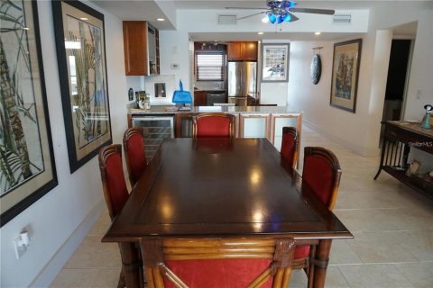 Copropriété à louer à Gulfport, Floride: 2 chambres, 134.71 m2 № 2099200 - photo 11