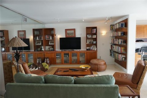 Copropriété à louer à Gulfport, Floride: 2 chambres, 134.71 m2 № 2099200 - photo 14