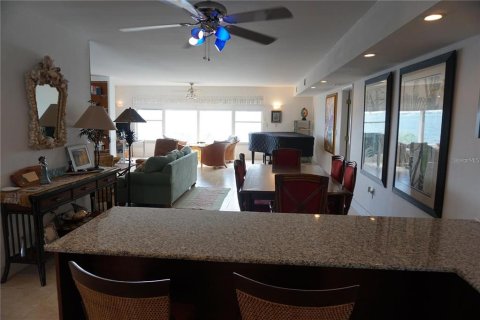 Copropriété à louer à Gulfport, Floride: 2 chambres, 134.71 m2 № 2099200 - photo 10
