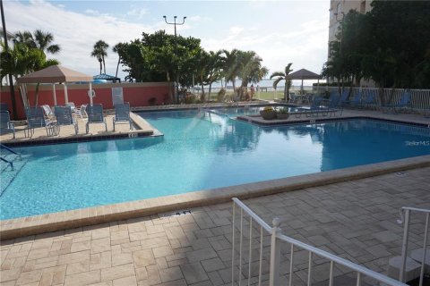 Copropriété à louer à Gulfport, Floride: 2 chambres, 134.71 m2 № 2099200 - photo 23