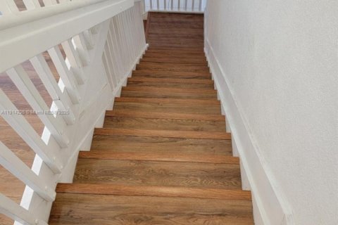 Touwnhouse à louer à Doral, Floride: 3 chambres, 147.62 m2 № 1969907 - photo 18