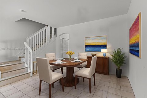 Touwnhouse à louer à Doral, Floride: 3 chambres, 147.62 m2 № 1969907 - photo 3