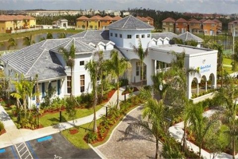 Touwnhouse à louer à Doral, Floride: 3 chambres, 147.62 m2 № 1969907 - photo 12