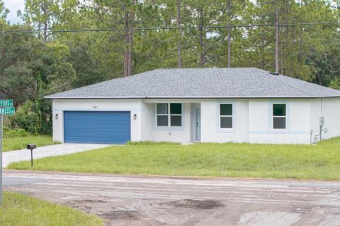 House in Citrus Springs, Florida 4 bedrooms, 147.44 sq.m. № 2322316