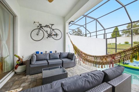 Adosado en venta en Davenport, Florida, 5 dormitorios, 217.39 m2 № 2201906 - foto 20