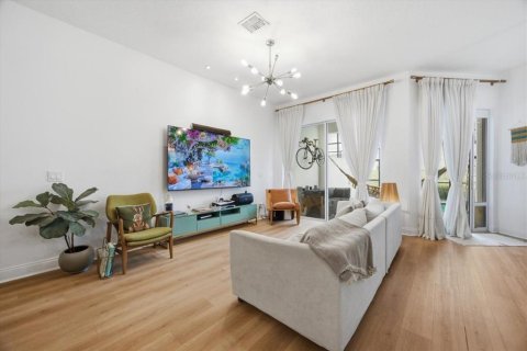 Adosado en venta en Davenport, Florida, 5 dormitorios, 217.39 m2 № 2201906 - foto 16