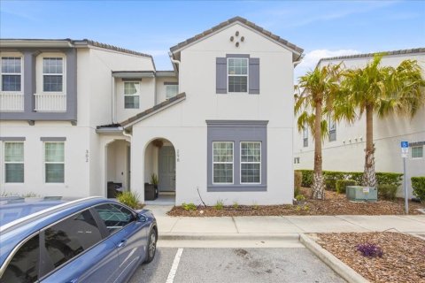 Adosado en venta en Davenport, Florida, 5 dormitorios, 217.39 m2 № 2201906 - foto 2