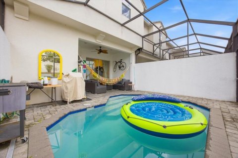 Adosado en venta en Davenport, Florida, 5 dormitorios, 217.39 m2 № 2201906 - foto 25
