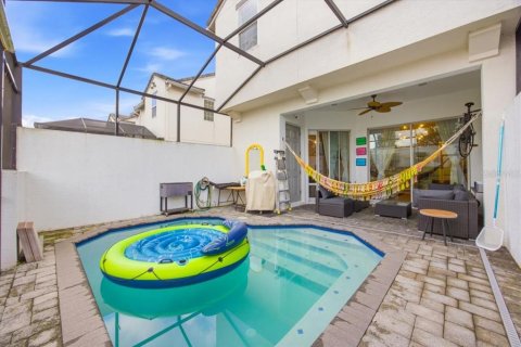 Adosado en venta en Davenport, Florida, 5 dormitorios, 217.39 m2 № 2201906 - foto 23