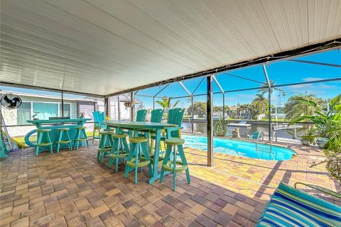 Casa en venta en New Port Richey, Florida, 3 dormitorios, 119.66 m2 № 2259249 - foto 2