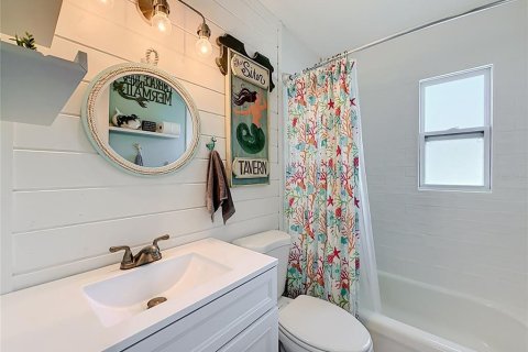 Casa en venta en New Port Richey, Florida, 3 dormitorios, 119.66 m2 № 2259249 - foto 18