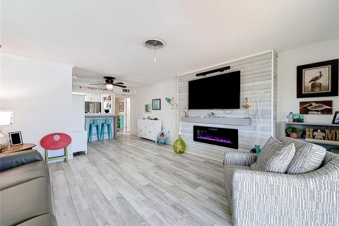 Casa en venta en New Port Richey, Florida, 3 dormitorios, 119.66 m2 № 2259249 - foto 10