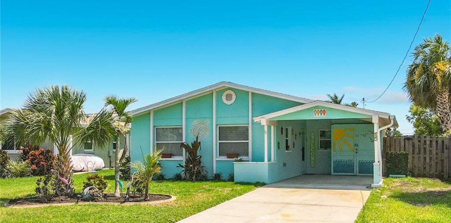 Casa en New Port Richey, Florida 3 dormitorios, 119.66 m2 № 2259249
