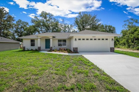 House in Belleview, Florida 3 bedrooms, 122.35 sq.m. № 2226001