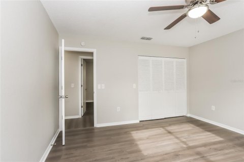 Casa en alquiler en Valrico, Florida, 3 dormitorios, 117.06 m2 № 1775730 - foto 6