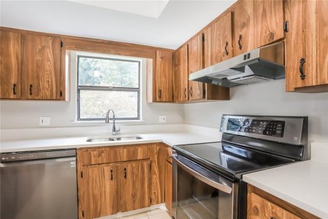 Casa en alquiler en Valrico, Florida, 3 dormitorios, 117.06 m2 № 1775730 - foto 5