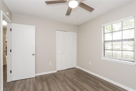 Casa en alquiler en Valrico, Florida, 3 dormitorios, 117.06 m2 № 1775730 - foto 10