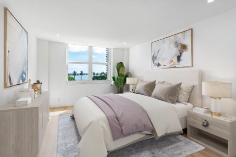 Condominio en alquiler en West Palm Beach, Florida, 2 dormitorios, 99.68 m2 № 2087725 - foto 18