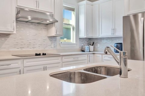 Casa en venta en Oviedo, Florida, 5 dormitorios, 386.01 m2 № 2386170 - foto 6