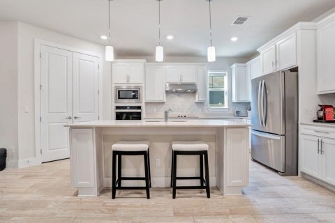 Casa en venta en Oviedo, Florida, 5 dormitorios, 386.01 m2 № 2386170 - foto 5