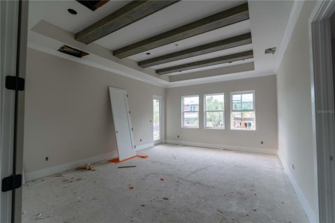Casa en venta en Tampa, Florida, 5 dormitorios, 471.2 m2 № 2122089 - foto 9