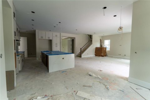 Casa en venta en Tampa, Florida, 5 dormitorios, 471.2 m2 № 2122089 - foto 5