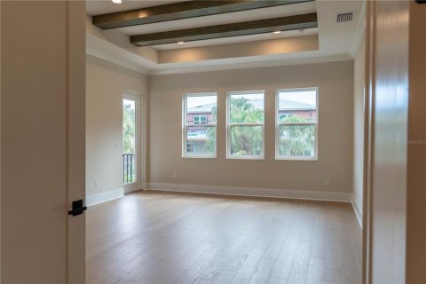 Casa en venta en Tampa, Florida, 5 dormitorios, 471.2 m2 № 2122089 - foto 15