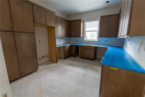 Casa en venta en Tampa, Florida, 5 dormitorios, 471.2 m2 № 2122089 - foto 6