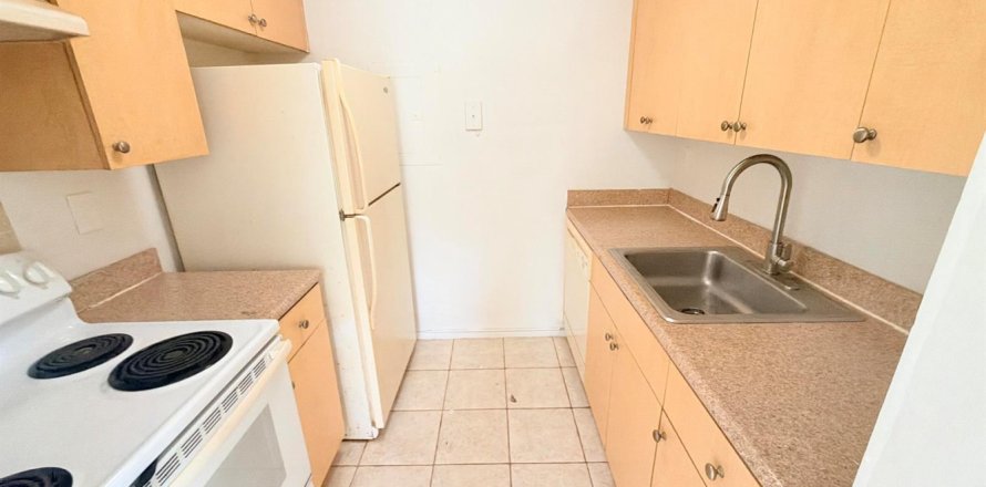 Condo in West Palm Beach, Florida, 1 bedroom  № 2262277