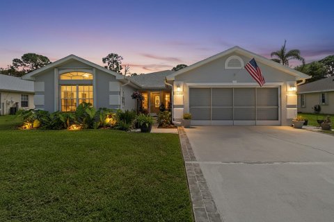 Villa ou maison à Port St. Lucie, Floride 3 chambres, 173.36 m2 № 2088064