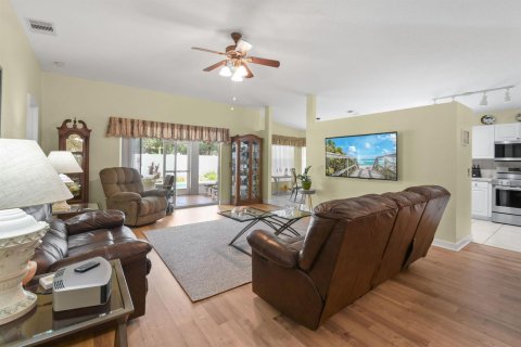 Villa ou maison à vendre à Port St. Lucie, Floride: 3 chambres, 173.36 m2 № 2088064 - photo 11