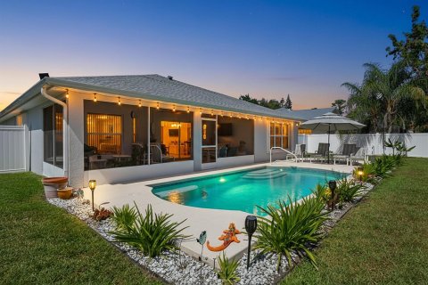 Villa ou maison à vendre à Port St. Lucie, Floride: 3 chambres, 173.36 m2 № 2088064 - photo 3