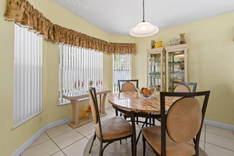 Villa ou maison à vendre à Port St. Lucie, Floride: 3 chambres, 173.36 m2 № 2088064 - photo 27