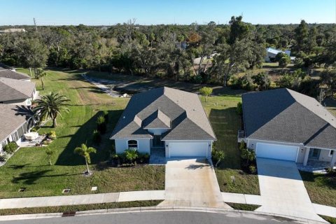 Villa ou maison à vendre à Englewood, Floride: 3 chambres, 191.75 m2 № 2099013 - photo 3