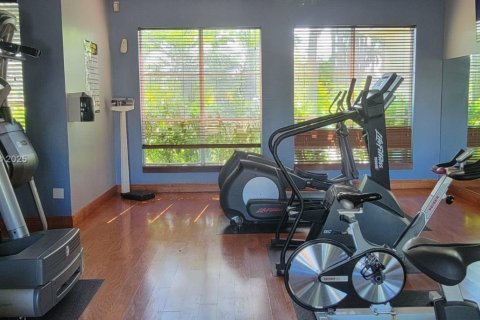 Condominio en alquiler en Miramar, Florida, 1 dormitorio, 64.1 m2 № 1930525 - foto 18