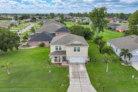Casa en venta en Punta Gorda, Florida, 4 dormitorios, 261.98 m2 № 1903461 - foto 1